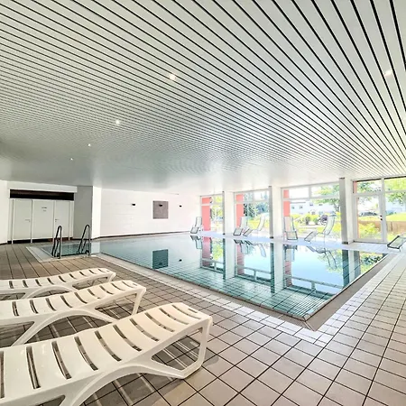 A805 By Interhome *